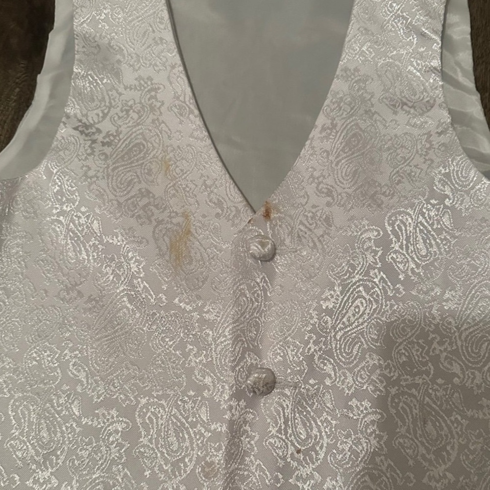 White Patterned Vest - Picture 2 of 5
